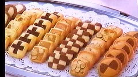 Cookies Encrusting Machine