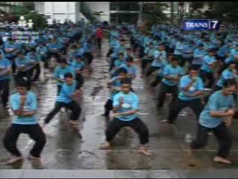 Bata Merah Vs Telapak Tangan Sakti  Doovi