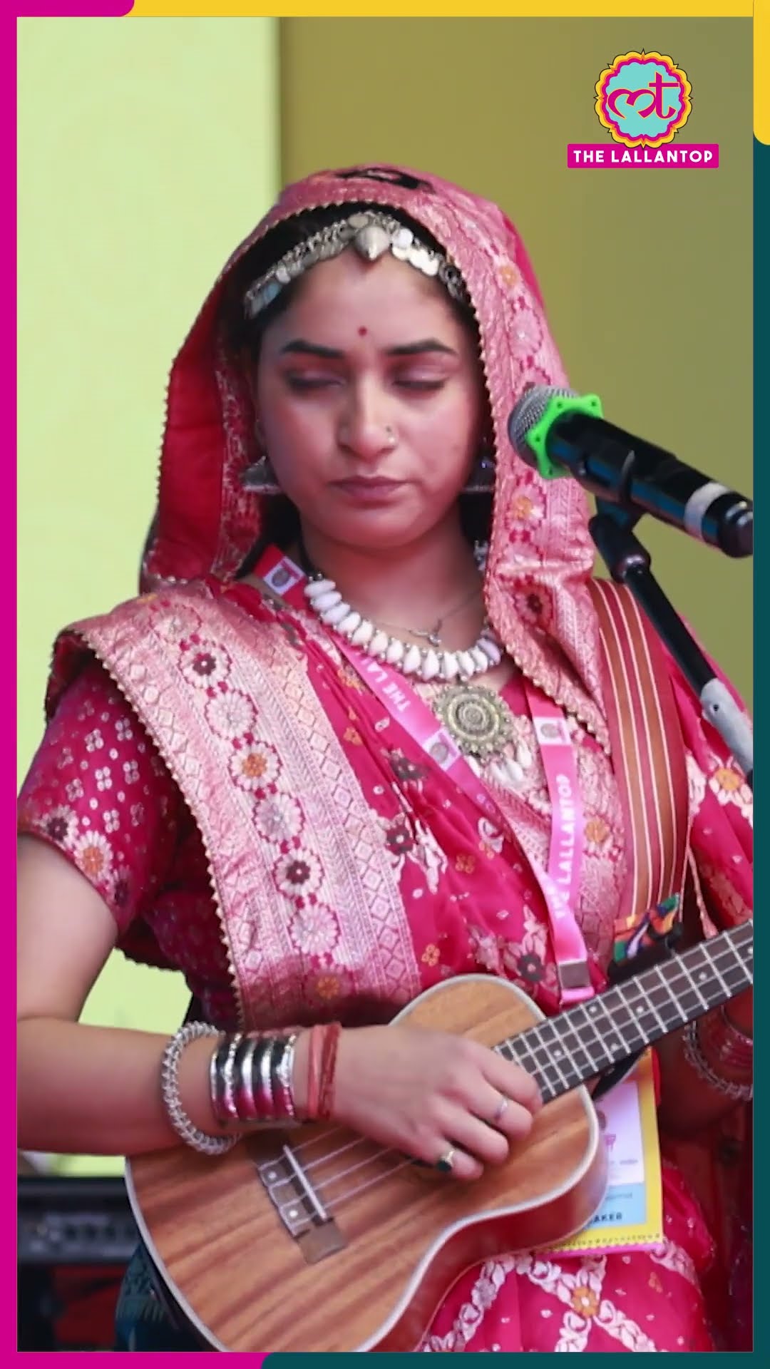 कविता शर्मा के बुंदेली गीत 'आज दिन सोने को महाराज...' ने सबको झूमने पर मजबूर कर दिया #shorts