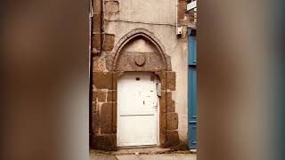 Walking Home To Lhotel De Herce