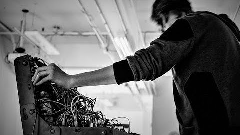 "Interplace" Live Synthesizer Performance