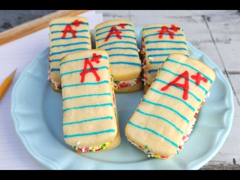 BACK TO SCHOOL WHOOPIE PIES, HANIELA'S