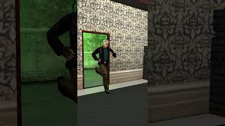 The highly trained professional protects a fellow scientist 😊 / Half-Life: fun №7 #shorts