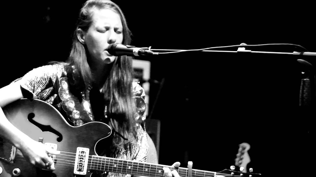 Aug 11 2011 / Jennifer Castle One Two Three/Sailing Away/Powers YouTube