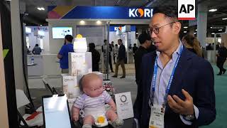 Connected diaper monitor lets parents know when to change