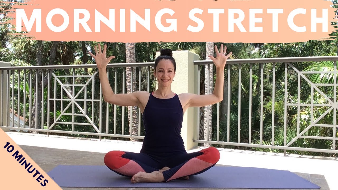 10 Minute Seated Morning Yoga | Full Body Stretch | Yoga for Beginners ...