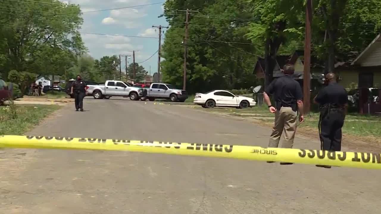 Man found shot to death inside car in Bessemer - YouTube