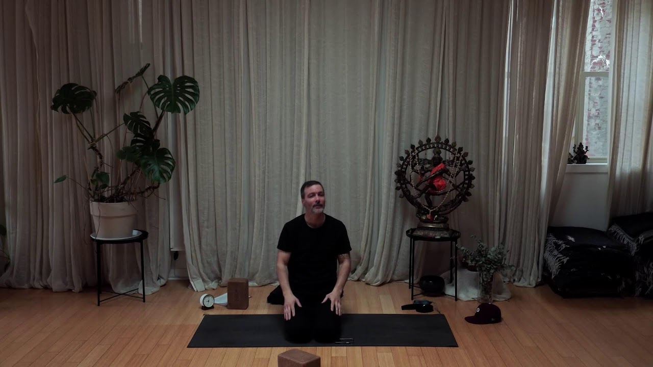 Three Queens Yoga Classes Live