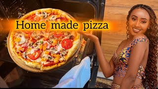 FIRST TIME COOKING PIZZA ☺️this was amazing!!  (Simple way to cook pizza)