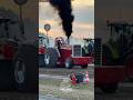 Thunderhorse IH 1206 Farmall Turbo in der 4,5T Supersport Klasse in Sonsbeck