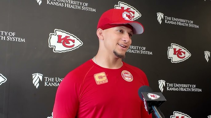 PATRICK MAHOMES Talks to the Media at Chiefs Minicamp - YouTube