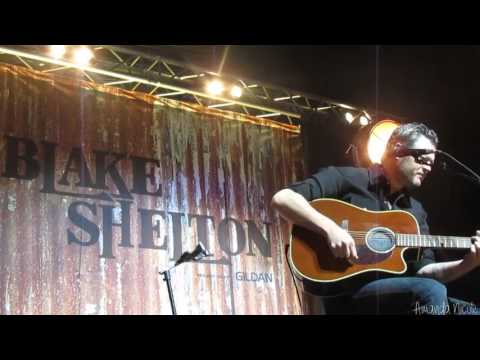 BSers Lounge - Sangria - Blake Shelton