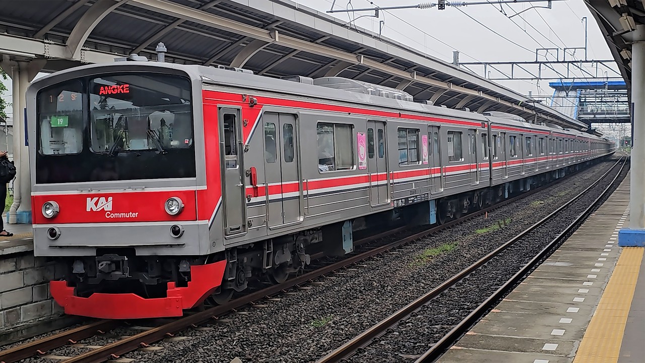 [4K] Stasiun Tambun: Kompilasi Kereta JR 205, CLI-125, TM 6000, CC 206 | KRL Commuter Line (3/6)