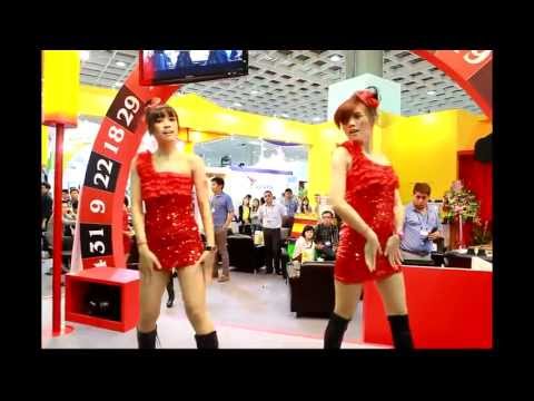 102年國際電腦展 - 虫虫 & 小文