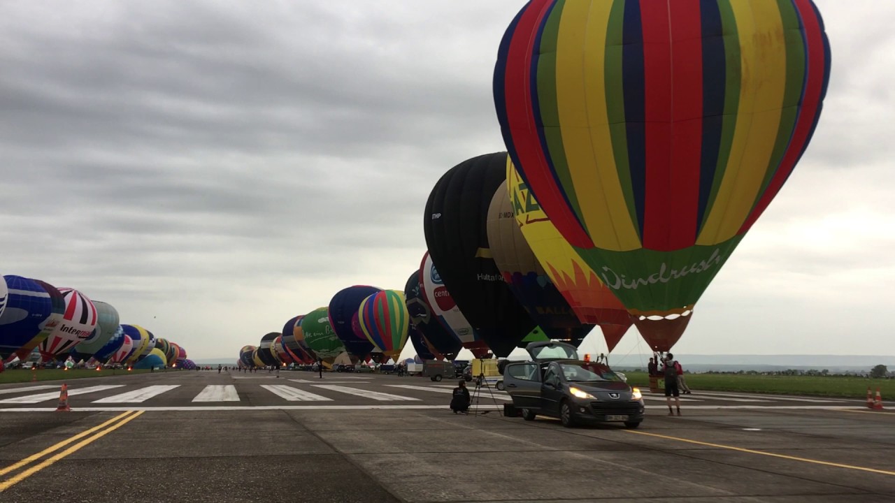 VIDEO. Premier vol au Mondial Air Ballons : comment se déroule un