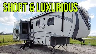 Gorgeous Compact Fifth Wheel RV! Open Range 284RLS