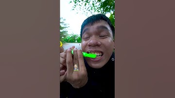 Người Con Khờ Ăn Kẹo Kem Đánh Răng và Socola với Người Cha Tốt Bụng #keo #ankeo