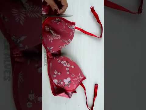 Vídeo: 9 maneiras de usar um sutiã com um vestido sem costas