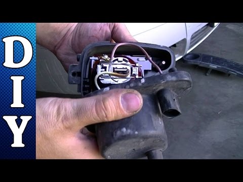 How to Remove and Replace a Fog Light and Bulb - Audi A6