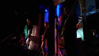 MilesExperience - Silakbo (Mogwai intro) | LIVE @ The 70's Bistro chords