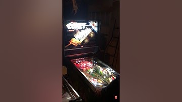 1985 Williams comet pinball machine