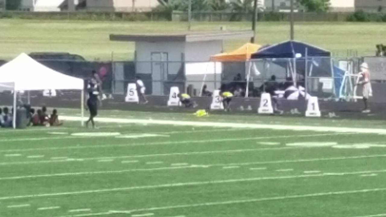 Landen Callis junior olympics qualifying 200 yard dash. time 30.56