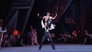 THE GOLDEN AGE - Bolshoi Ballet in Cinema - Nina Kaptsova and Mikhail Lobukhin