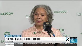Famous Mayor Vi Lyles sworn in for her 5th term as Charlotte mayor Net Worth