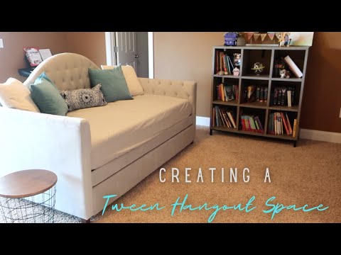 Video: TWEEN HANGOUT ROOM TOUR - Playroom Transition | Little Seeds Daybed Review