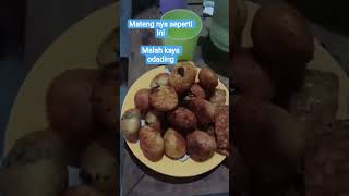 kue nya mateng juga ssiap di nikmati  #kue #odading #cemilan #hujan