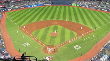 Aaron Judge at Bat versus the Toronto Blue Jays September 27 2023