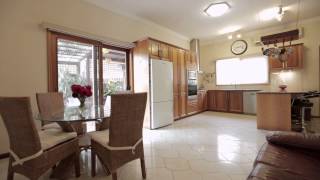 Philip Webb / Pitt Street 48, Ringwood 3134