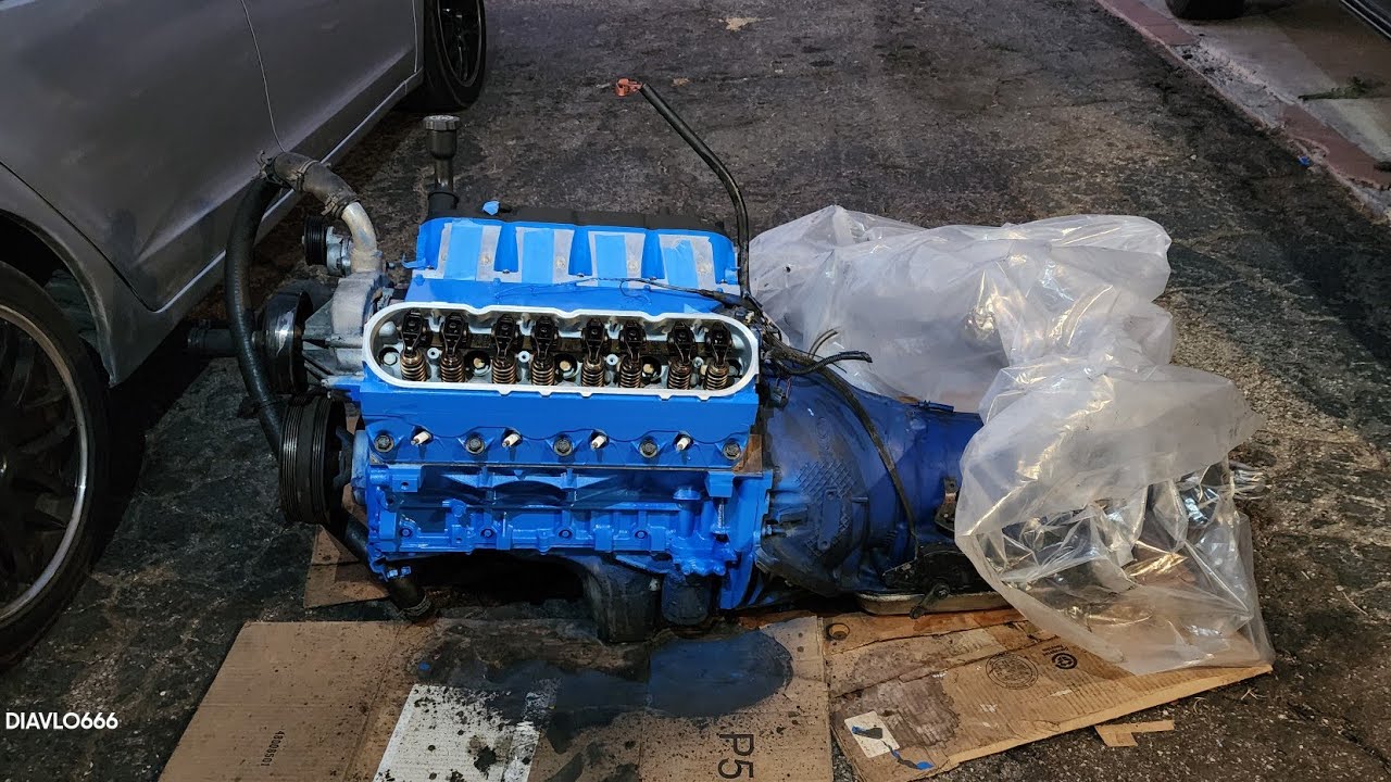 Doing the last torque specs on rockers