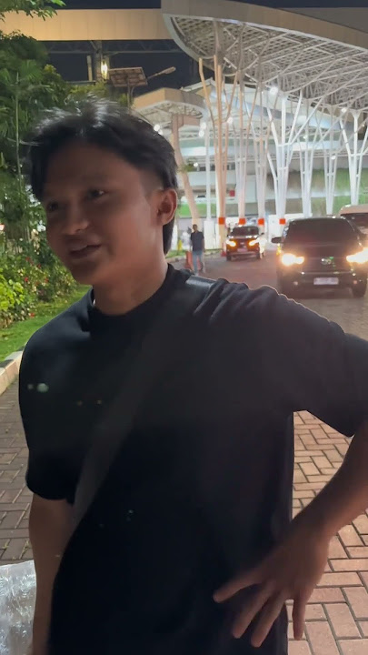 Part 3 ditinggal di Jakarta😭 aku dimana ini?? Ada yg tau ga??😭😭