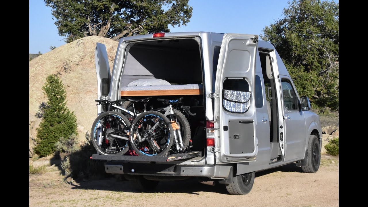 Nissan NV2500 Camper Van 