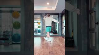 Details TUTORIAL: SHUFFLE DANCE COMBO 🕺🏼 #shuffledance #dancetutorial #dance #shortsdance #edm Guide