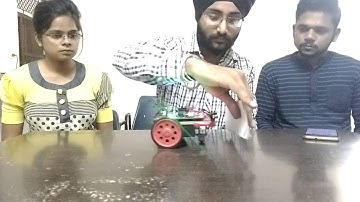 Skyfi Labs Online Course - Obstacle Follower/Phototropic Robot-7 Robots(