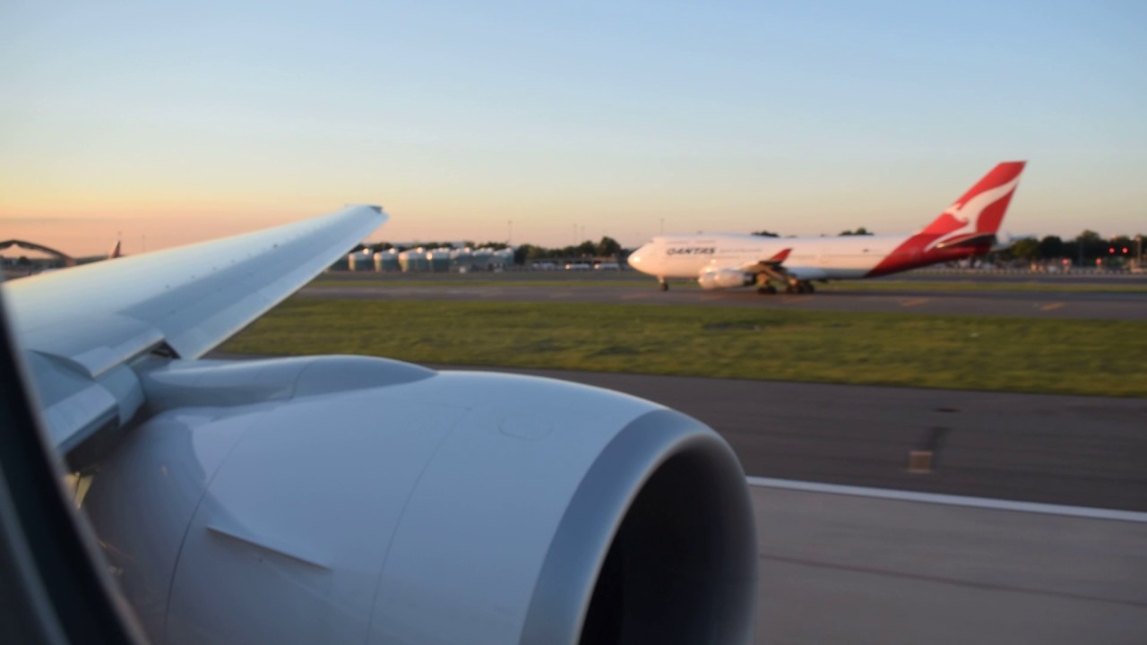 Turkish Airlines B777300ER Sunset Take Off at New York JFK YouTube