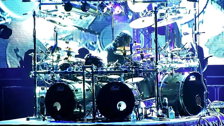 Dream Theater - Singapore - Mangini's Drum Solo