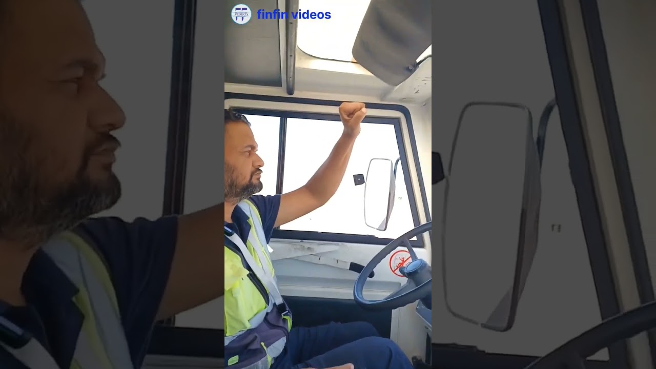 Boeing 737-800 pushback iraqi airways yiasi