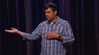 Comedian Nate Bargatze recounts getting a burger with a friend