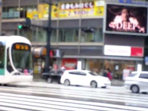 5106号(広電バス松江線広告付き)