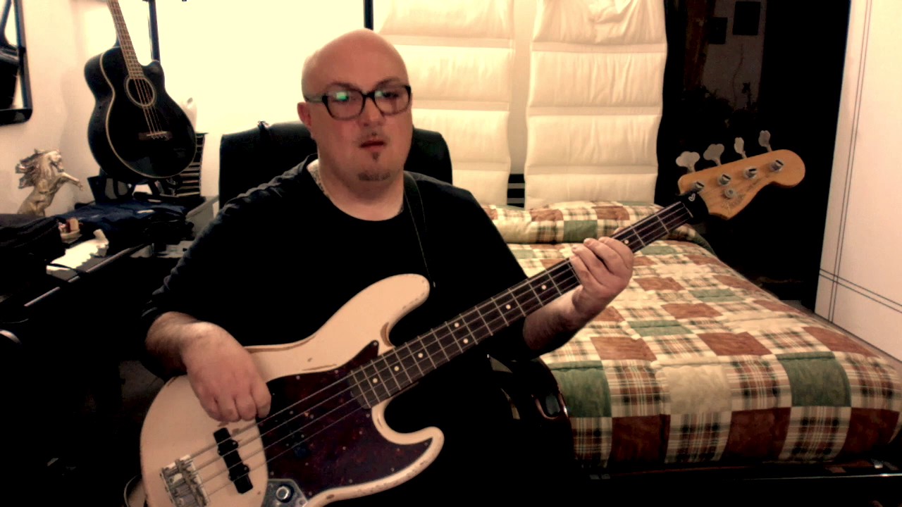 Amore Di Plastica Carmen Consoli Personal Bassline Youtube