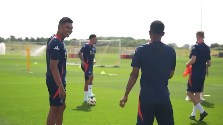 Leny Yoro's First training session at Manchester United 🏴󠁧󠁢󠁥󠁮󠁧󠁿