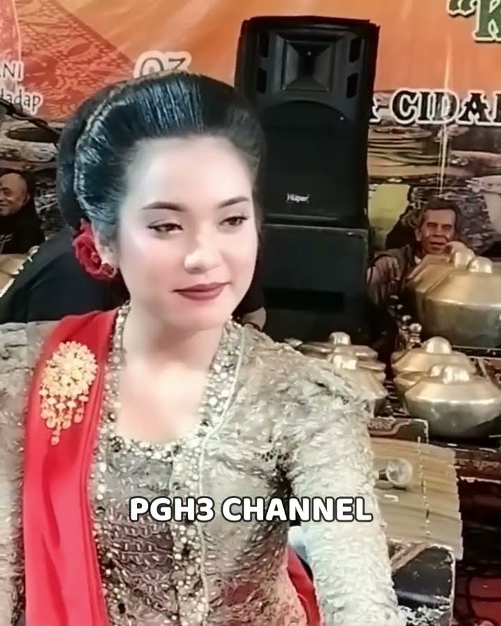 Sinden Nisa makin Genit Aw Aw Aw #putragiriharja3 #dadansunandarsunarya #pgh3