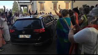 Hh Radhanath Swamis Arrival At Villa Vrindavan, Italy On 2Nd Sep 2022 1