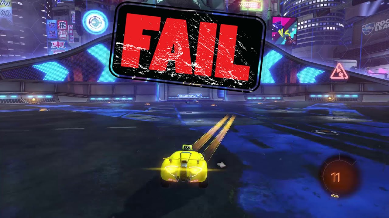 Playing a SUPER LAGGY game of Rocket League (Old) YouTube