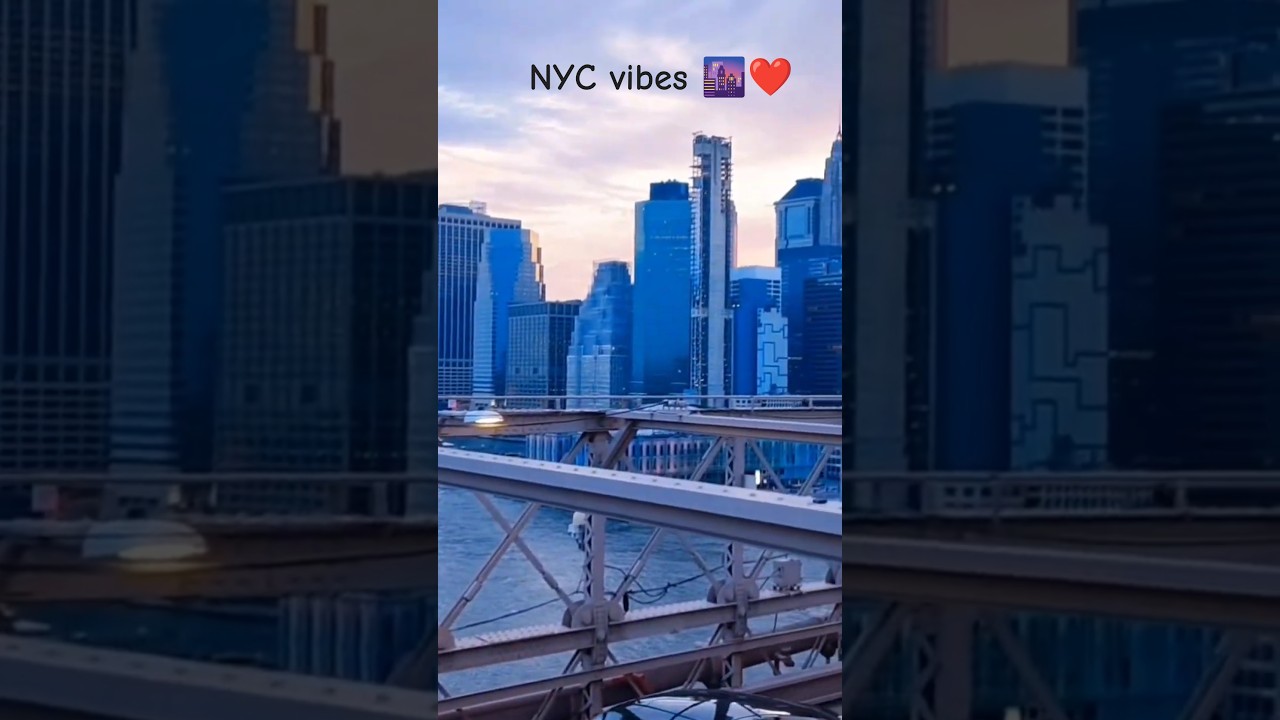 Brooklyn Bridge Magic 🌆 NYC Skyline in 9 Seconds!
