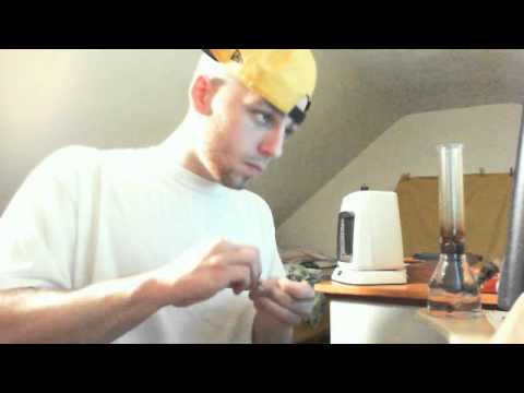 bong hit fail - YouTube
