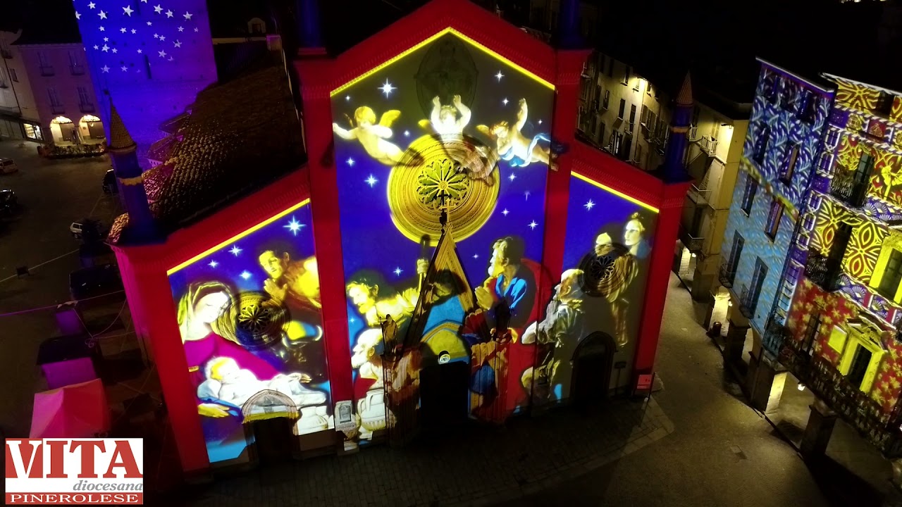 Natale 2021. Le luci di Pinerolo